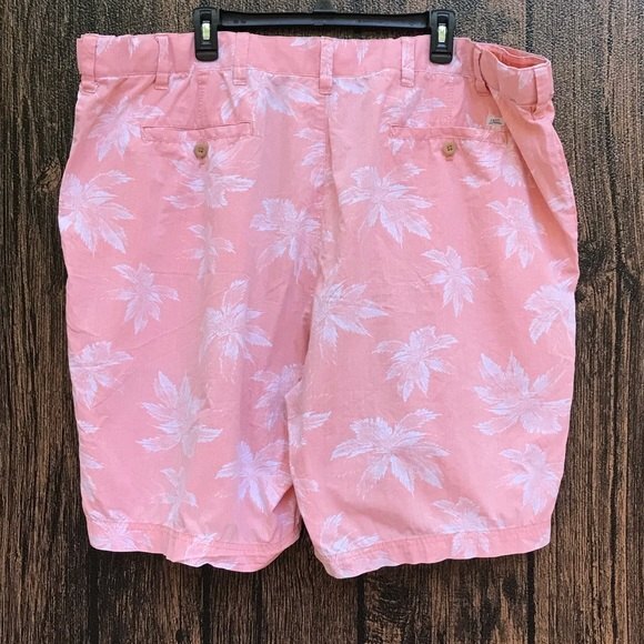 Izod Saltwater Peach Coral Palms Cotton Shorts Mens Size 48 - Picture 8 of 9